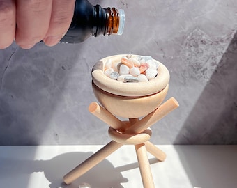 Handcrafted Wood Aromatherapy Diffuser – Passive Scent Decor with Tripod Stand
