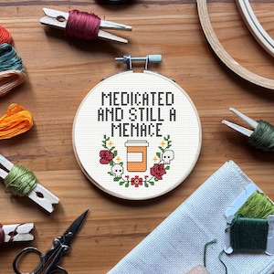 Kruissteekpatroon medicinaal en nog steeds een bedreiging - grappig ontwerp voor medisch verplichte pdf