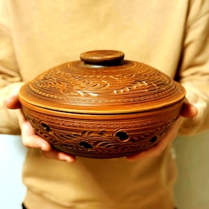 XL Garlic, Onion, Shallot Keeper | Milk-Fired Red Clay Terracotta Storage Jar with Lid | Rustic Farmhouse Kitchen Decor