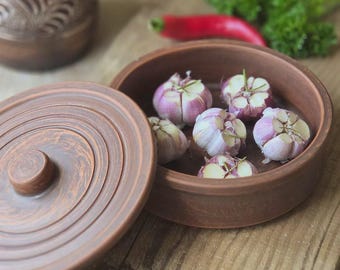 Garlic Roaster with Lid, Clay Roasted Garlic Baker,  Artisanal Dinnerware, Rustic Terracotta Baking Dish, Housewarming Gift