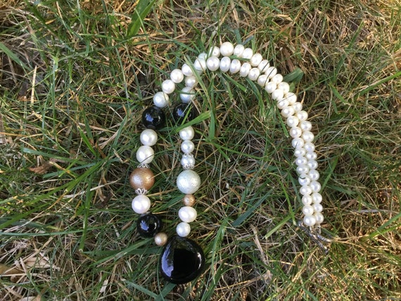 Natural Freshwater Pearl & Black Agate 17” Vintag… - image 1