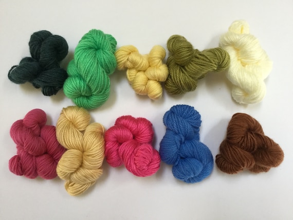 Big Lot of Acrylic Yarn, Sport Weight, Multicolor Yarn Lot. Craft,  Knitting, Crochet Yarn Sale. Afghan, Blanket, Rug Yarn Mini Skeins 