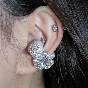 Bose ultra Earbuds Diamond Charm,  Elegant Earphone Zircon Jewelry, Handmade full cystal Headphone decor, Stunning Xmas gift for girlfriend