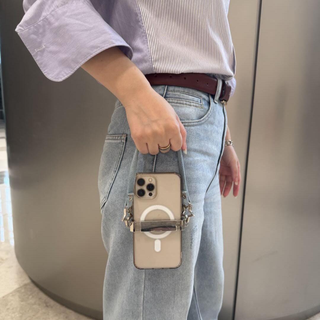   Jeans モノグラム ツイスト ヘッドバンド 送関込 S3ba48327bcfe4111b816e5bf01cd8