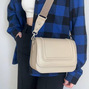 Umhängetaschen Ledertasche für Frauen, Crossbody Geldbörse, Vegan Leder Handtasche, Alltags- und Abendtasche, Geschenk für sie, handgemachte Tasche