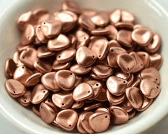 30 Beads - Rose Petal 8x7mm - Matte Vintage Copper - Czech Glass