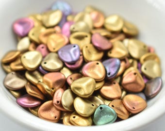 30 Beads - Rose Petal 8x7mm - Matte Purple Iris Gold - Czech Glass