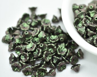25 Beads - 7x5mm Bell Flower Polychrome Sage and Citrus - Czech Glass