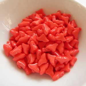 20 Beads - Helios® par Puca® Paris - Opaque Grenadine - Czech Glass