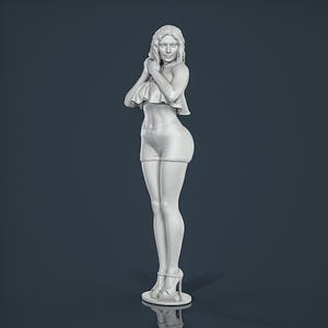 Figure unpainted painted collectible resin Woman Girl 1/18 1/24 1/32 1/43...