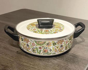 1970s Fancipans “Avocado Green Paisley” Lidded Enamelware Pot