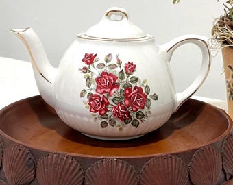 Vintage Wood & Sons of England Classic Rose Teapot, Alpine White Ironstone