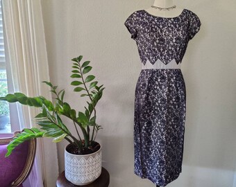 Size M Navy Lace Vintage 1960s Date Night Dress by Lippman, Mrs. Maisel Cocktail Dress, 60s True Vintage , Retro Party New Year's Mad Men