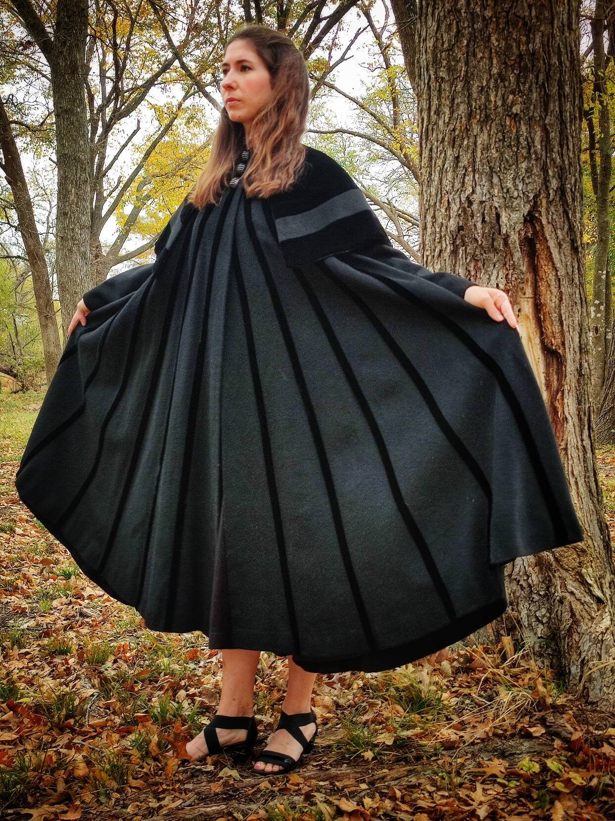 【2024年】高評価レビューアイテム特集 Swing Trapeze Black Ann Lilli S/M Size Coat, Mid 1950s ジャケット・アウター