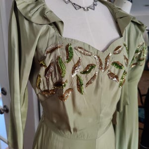 サイズ M/L、トール: アシッドグリーン エマ ドンブ タフタ ドレス ガウン、1950 年代のプロム カクテル ミッドセンチュリー デザイナー ファッション