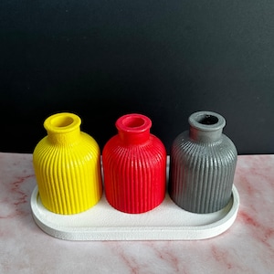 Pequeño jarrón de yeso – Jarrón acanalado hecho a mano para flores secas, decoración de salón