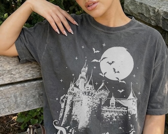 Camiseta retro de Halloween de Disneyland Comfort Colors, camiseta del castillo espeluznante de Disney, camiseta de Disneyland Anaheim, camiseta de Halloween de Disney, fiesta de Halloween
