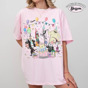 Koszulka urodzinowa z nadrukiem „Miasteczko Halloween”, personalizowana koszulka retro z motywem rodziny Jack Sally Oogie na Halloween, prezent dla dzieci z Disney Trip zdjęcie 5
