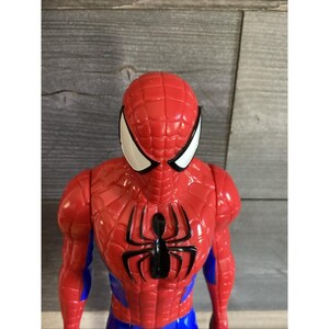 2013 Marvel Hasbro Spiderman 12'' Action Figure Superhero Toy image 2