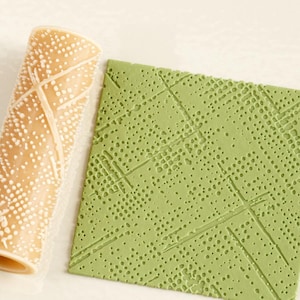 Dotted Line Chaos Texture Roller