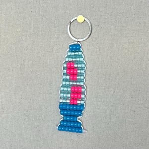 Lava Lamp Keychain Bag Charm | Lava Lamp Bead Buddy Keychain | Bead Pet | Kandi Retro 2000s 90s Y2K