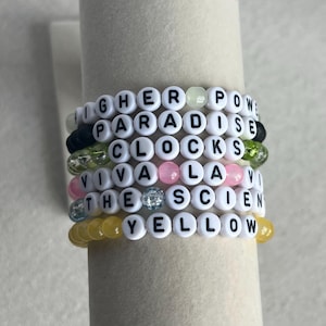 Coldplay Concert Tour Friendship Bracelets | Friendship Bracelets | Viva La Vida | Yellow | The Scientist | Clocks | Chris Martin