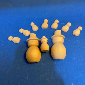 Wooden snowmen blanks, 3 sizes, use for jewelry, seasonal decor, etc. paintable, Christmas, ornaments, holida