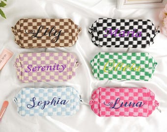 Embroidered Name Makeup Bag,Cosmetic Bags,Bridesmaid Makeup Bag,Monogrammed Toiletry Bag,Bridesmaid Gift,Checkered Pouch