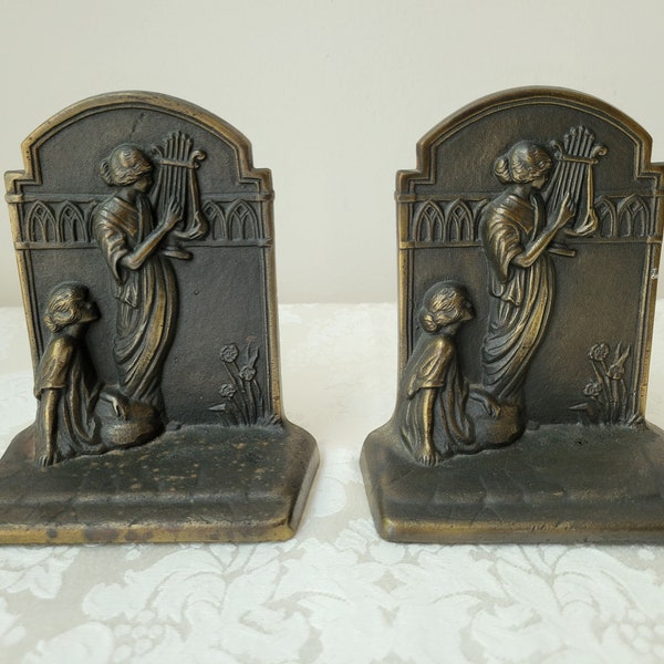 Antique Hubley Iron Bookends Greek Goddess Playing Lyre No. 328, Neoclassical Art Nouveau With Fabulous Patina