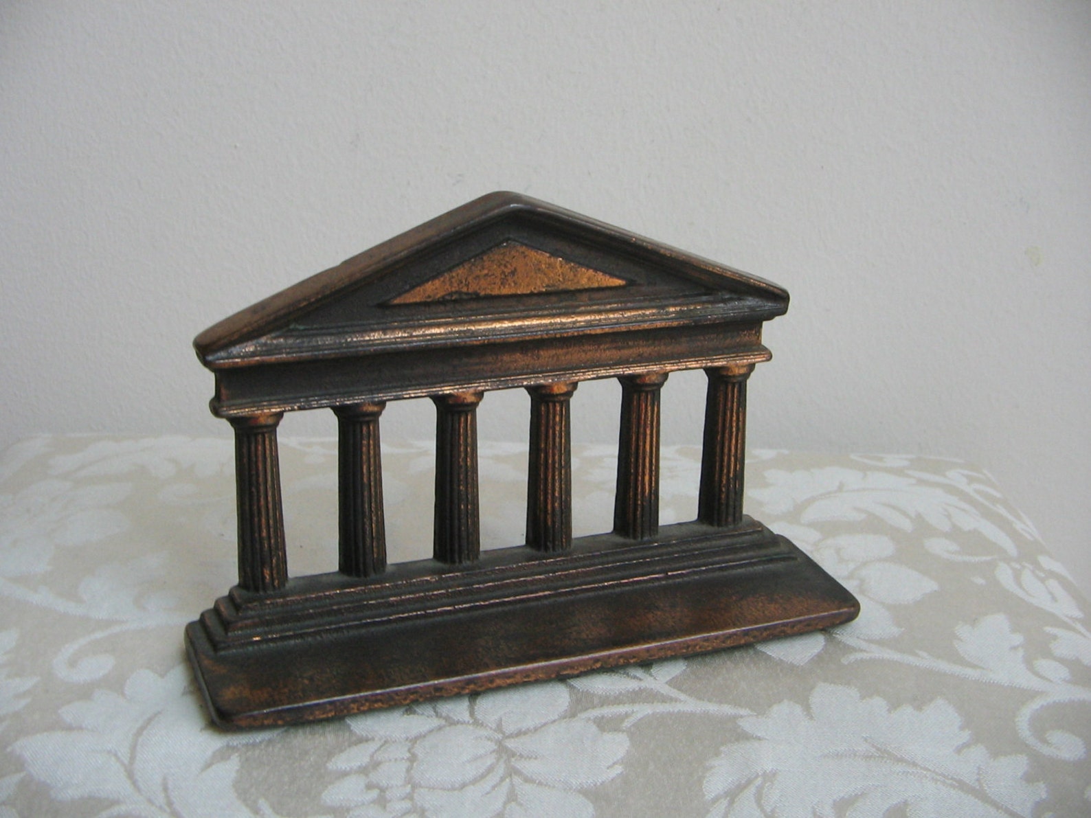 iron bookends iron bookends