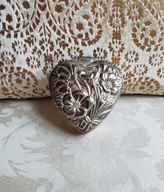 Vintage Silver Plated Heart Jewelry Trinket Box By International Silver Company 1994, Metal Embossed Floral Keepsake