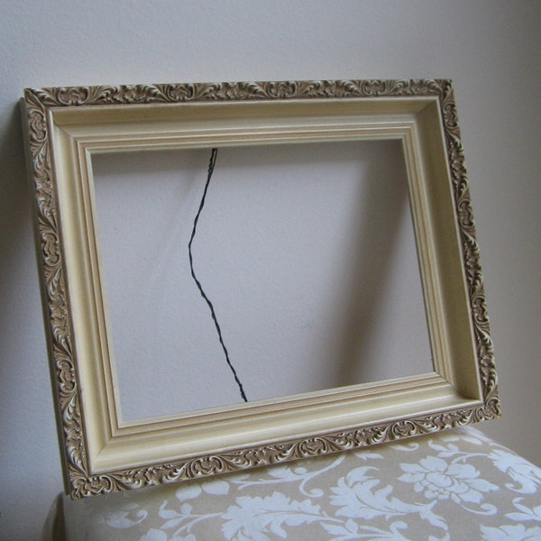 Vintage Picture Frame Ornate Wood Relief, Cream Beveled Shadowbox Flourish BEAUTIFUL