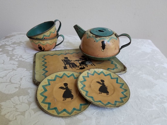 vintage tin tea set