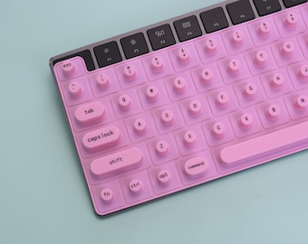 Tastaturabdeckung in Aurora-Pink für lange Nägel | Rutschfestes Design | Passend für Apple Magic Keyboard/MacBook | Accessoire für Nagellack-Fans | Inklusive Aufbewahrungstasche