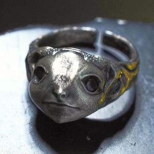 PREMIUM Albinauric Mask Ring – El.den Ring Inspired Jewelry | Handmade 950 Silver Fantasy Ring | Dark Souls Collector Gift image 1