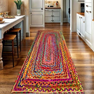 Alfombra de pasillo estampada con patrón trenzado arcoíris: Alfombra abstracta colorida, antideslizante y lavable a máquina.
