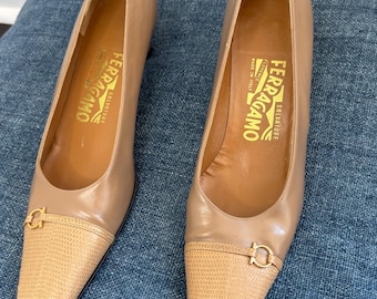 Vintage Salvatore Ferragamo Leather Pumps – Taupe Gold Bit Accent, Made in Italy