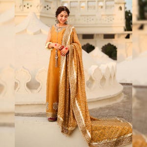 Mustard Designer Dress  Mirror Work 3PC Embroidered Suit With Dupatta Casual Party Wear Dress For Indian Pakistani Wedding Nikkah Mehendi