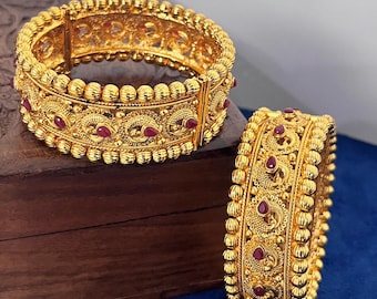 Indian 2pc Antique Gold Plated Kada Bangles Set, Polki Bracelets, Wedding Bridal Jewelry Gifts
