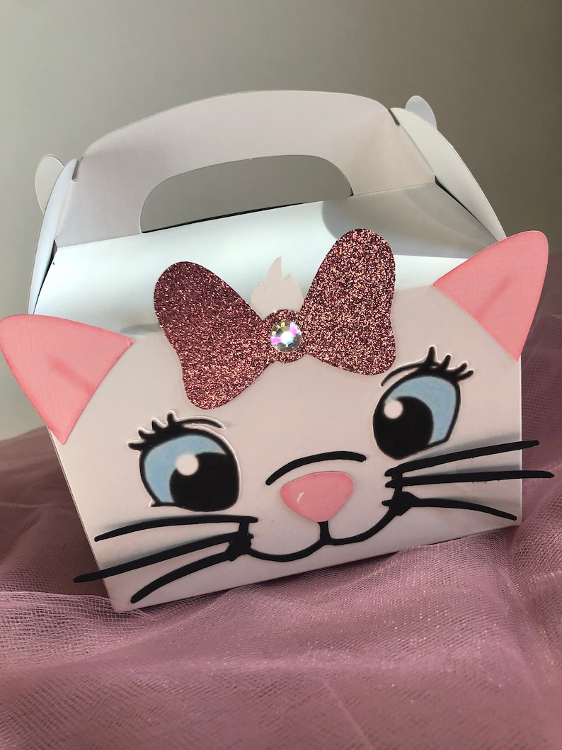 Aristocats Marie favor boxes. Marie inspired cake topper. Marie Gable boxes. Marie Birthday party. 画像 5