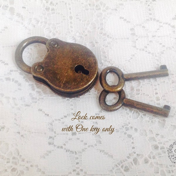 Mini padlock with ONE key per lock - Antique brass finish mini padlock.