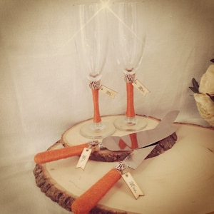 Toasting Glasses and Cake cutting Set, Fall Wedding Cake Cutting and Champagne Set. Rustic or Country theme Wedding