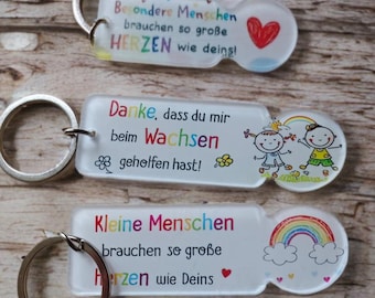 Accessori, ciondoli, chiavi e tiretti per cerniere, regali di ringraziamento, souvenir, ricordi premurosi, regali personalizzati