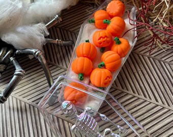 Llaveros de calabaza para fiestas: dijes de Halloween impresos en 3D (juego de 10)
