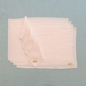 Vintage 8 Piece Irish Linen Placemat and Napkin Set Table Linens Kitchen Dining Home Decor