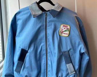 ハンドメイドパッチワークデニムカラーボンバージャケット - アップサイクルブルージーンズキャンバス（M/L）