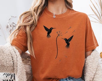 Camiseta de colibrí diente de león lindo Comfort Colors®, camiseta de colibrí diente de león lindo, camiseta para amantes de la naturaleza, regalo lindo para mujeres, camiseta de regalo para mujeres