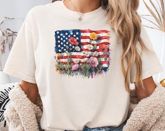 Camisa con bandera estadounidense floral de Comfort Colors®, camisa del 4 de julio, camisa patriótica, camisa del Día de la Independencia, camisa con bandera estadounidense floral, camiseta de EE. UU.
