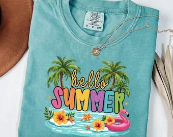 Camiseta Comfort Colors® Hola Verano, Camisetas de Playa, Camisetas Bonitas, Camisetas para Mujer, Camisetas de Vacaciones, Ropa Bonita de Verano, Camisetas de Vacaciones, Regalos para Niñas