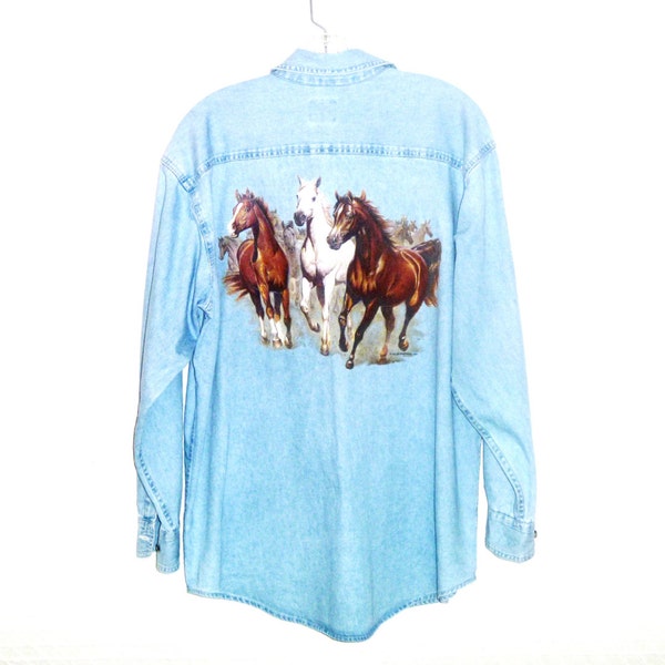 WILD HORSES Vintage 90's Chambray Button-Down Shirt with Painted Horse Stampede Scene on Back Men's Large